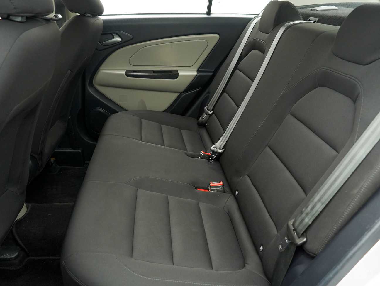 used 2016 Proton Persona Standard 1.6