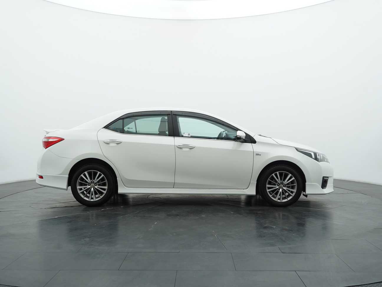 used 2016 Toyota Corolla Altis G 1.8