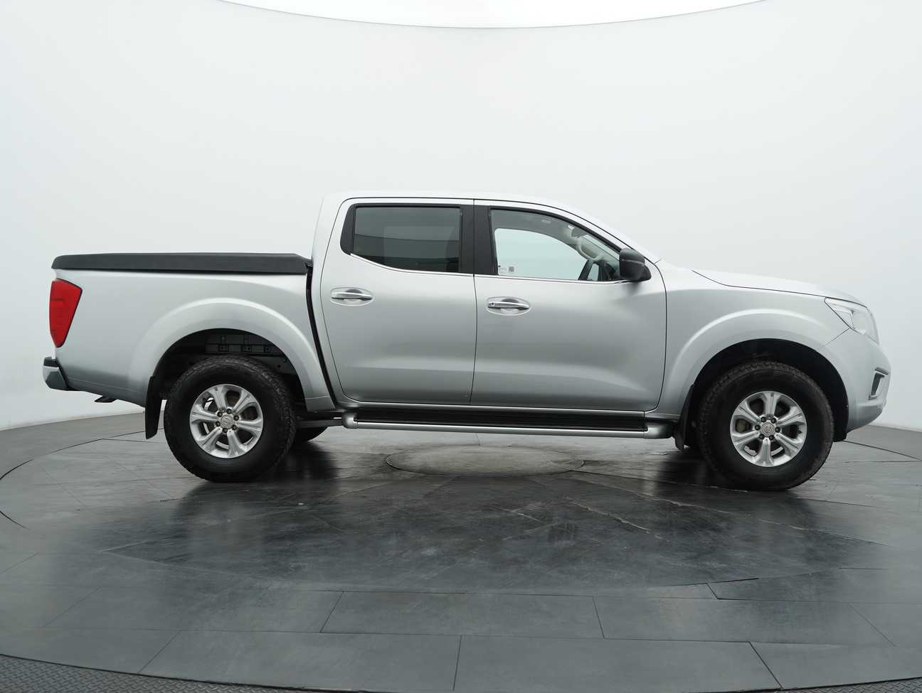 used 2015 Nissan Navara NP300 SE Dual Cab 2.5