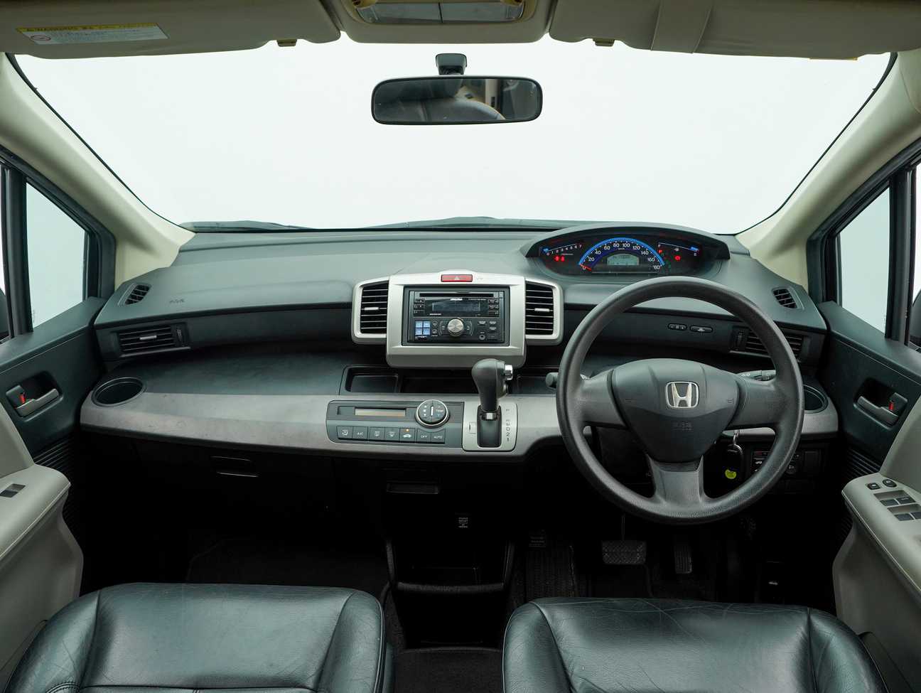 used 2010 Honda Freed E 1.5