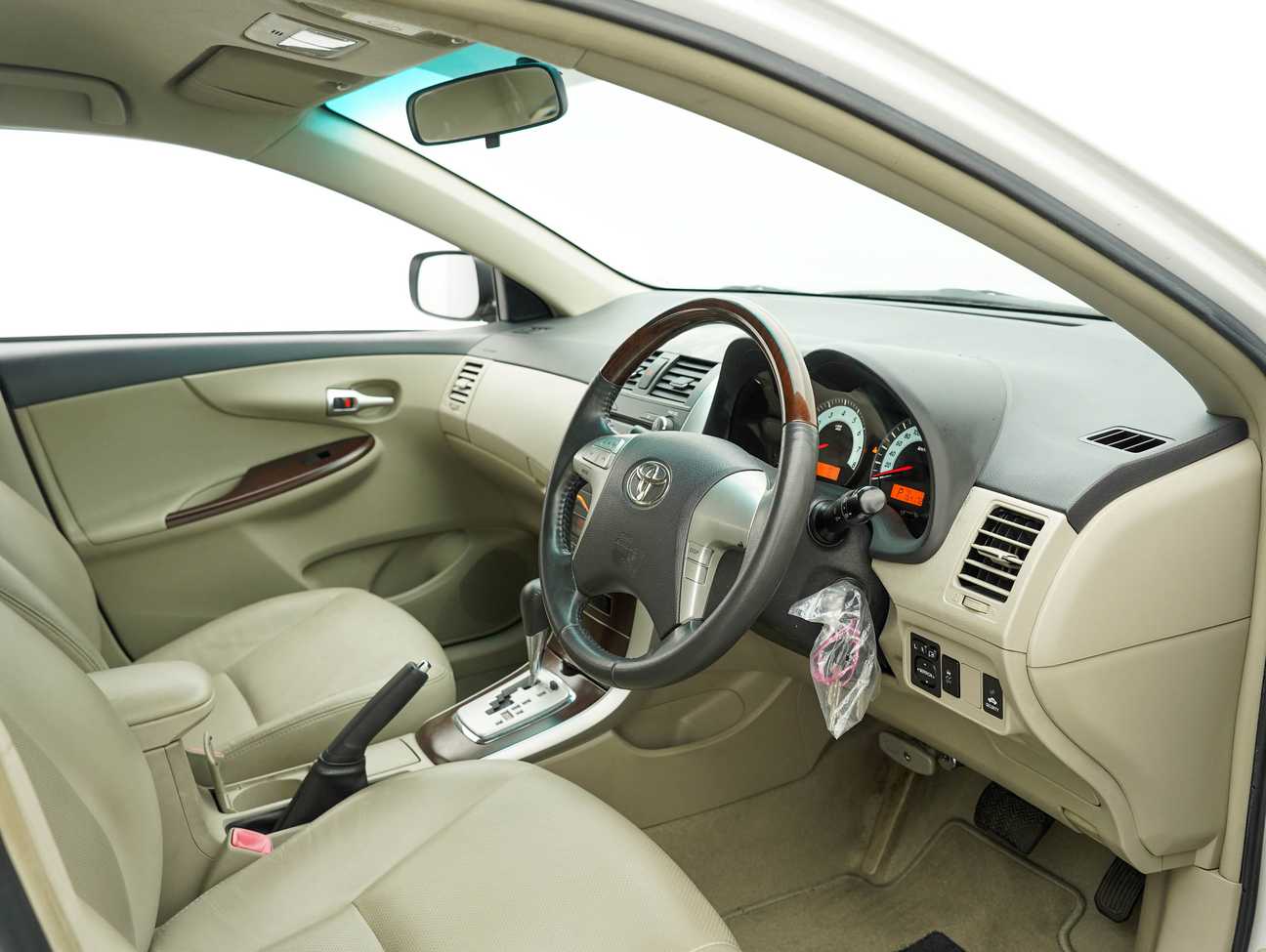 used 2011 Toyota Corolla Altis G 1.8