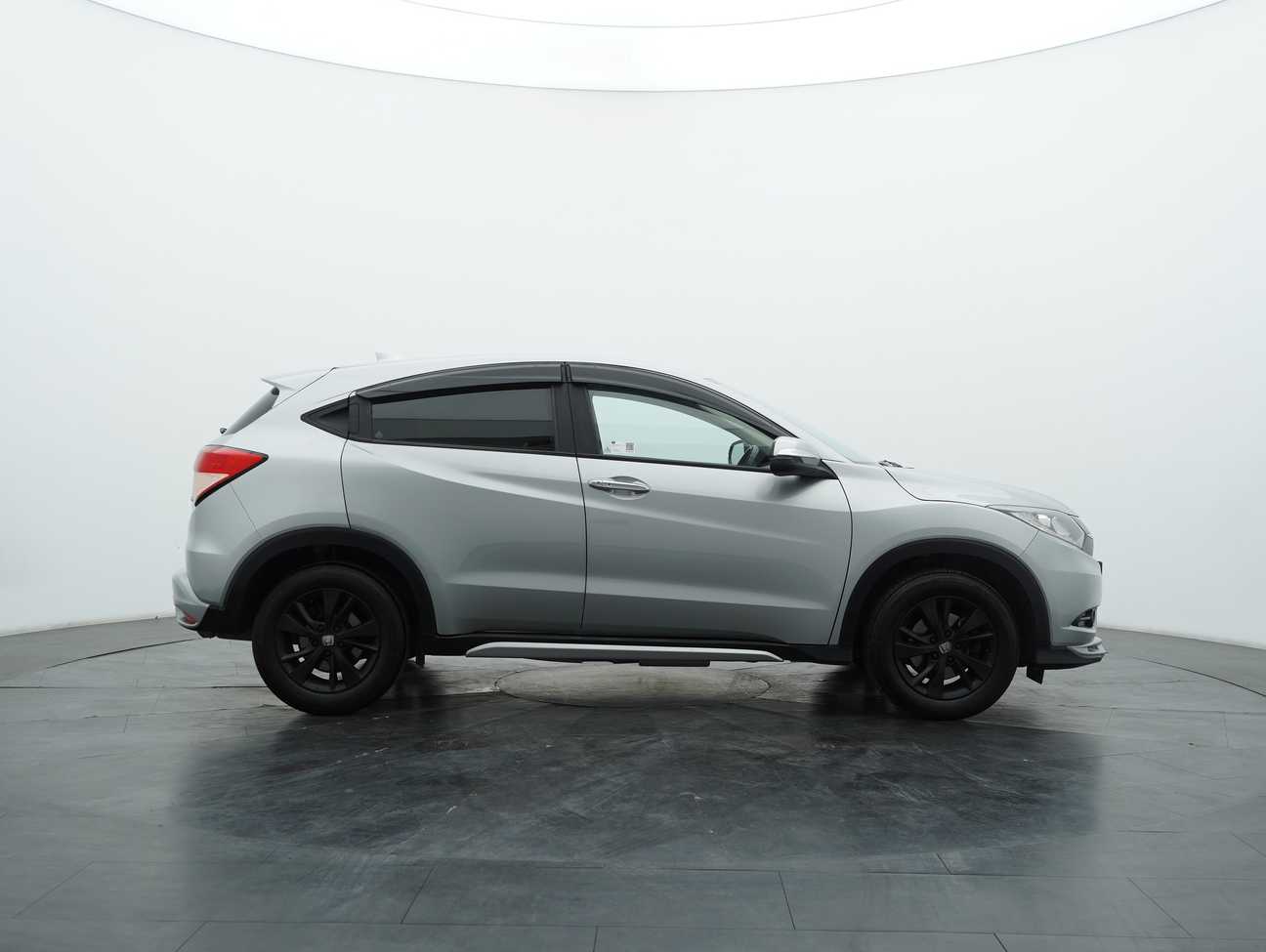 terpakai 2015 Honda HR-V V 1.8