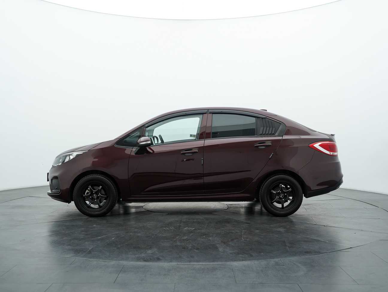used 2019 Proton Persona Standard 1.6