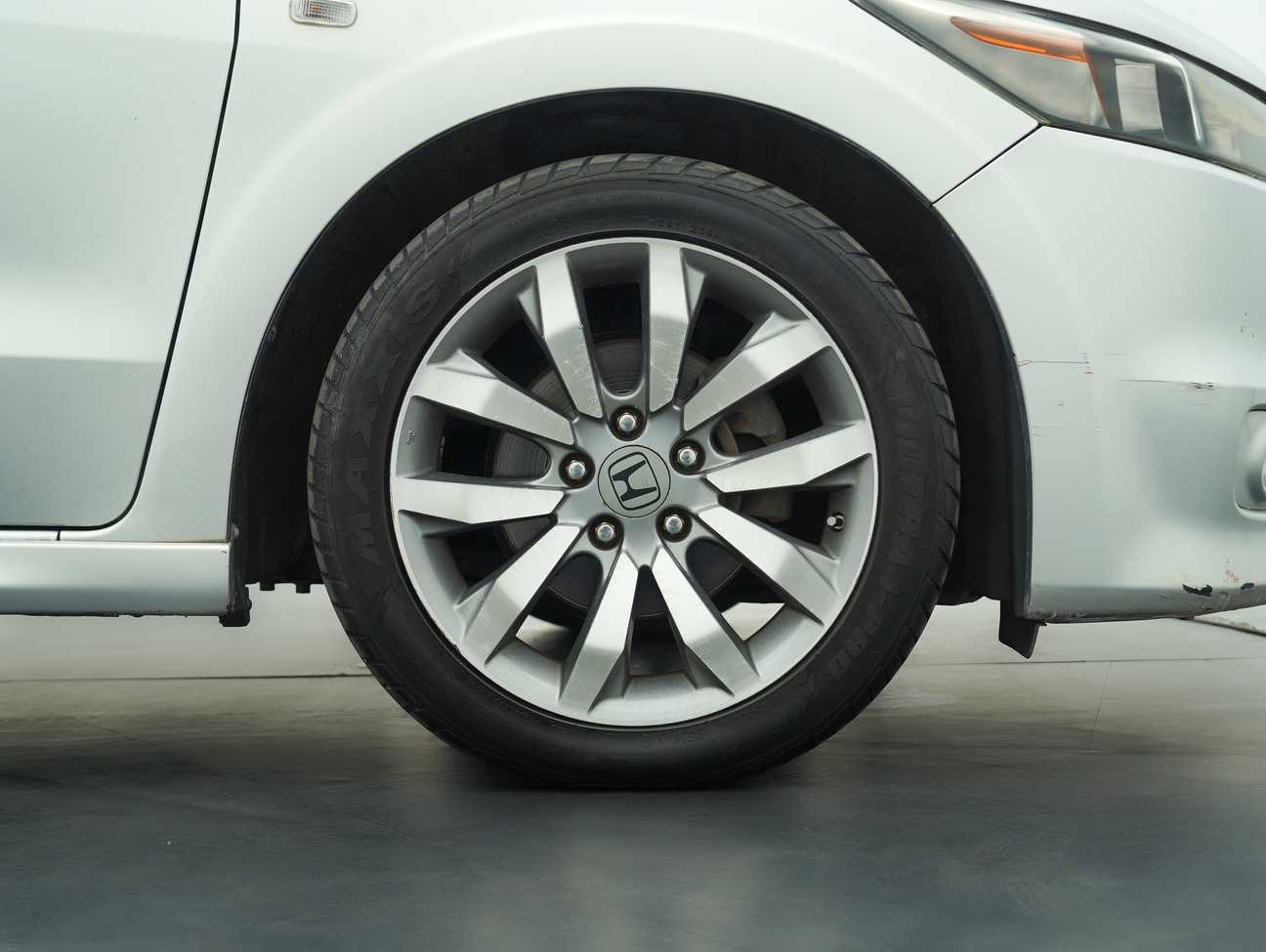 used 2008 Honda Stream i-VTEC 1.8