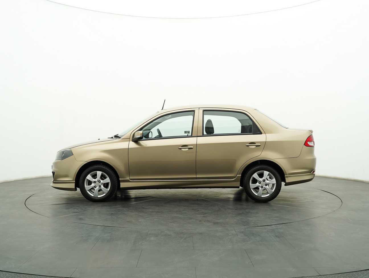 used 2015 Proton Saga FLX Plus 1.3