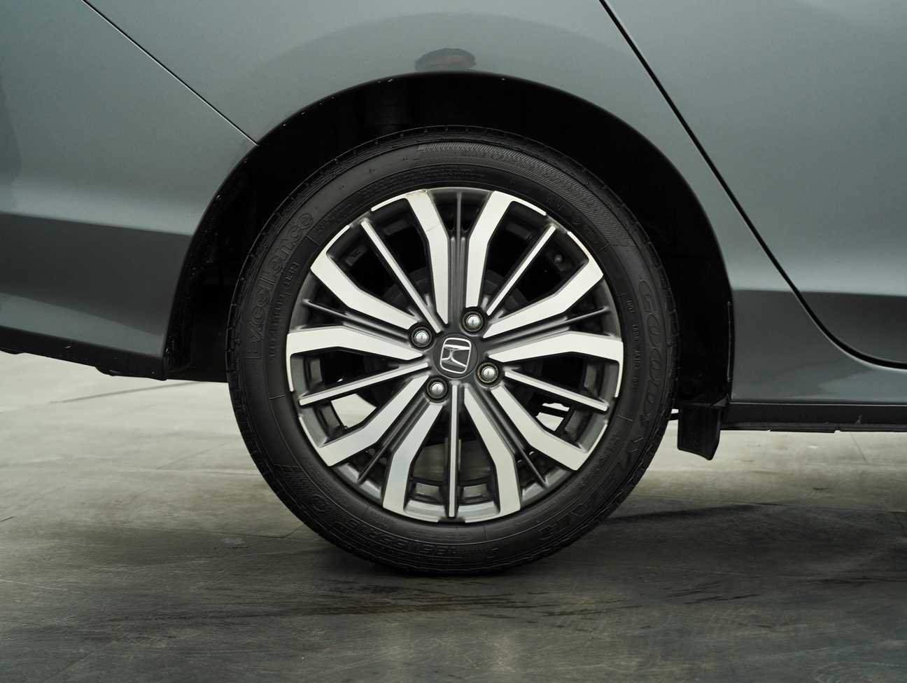 used 2019 Honda City V 1.5