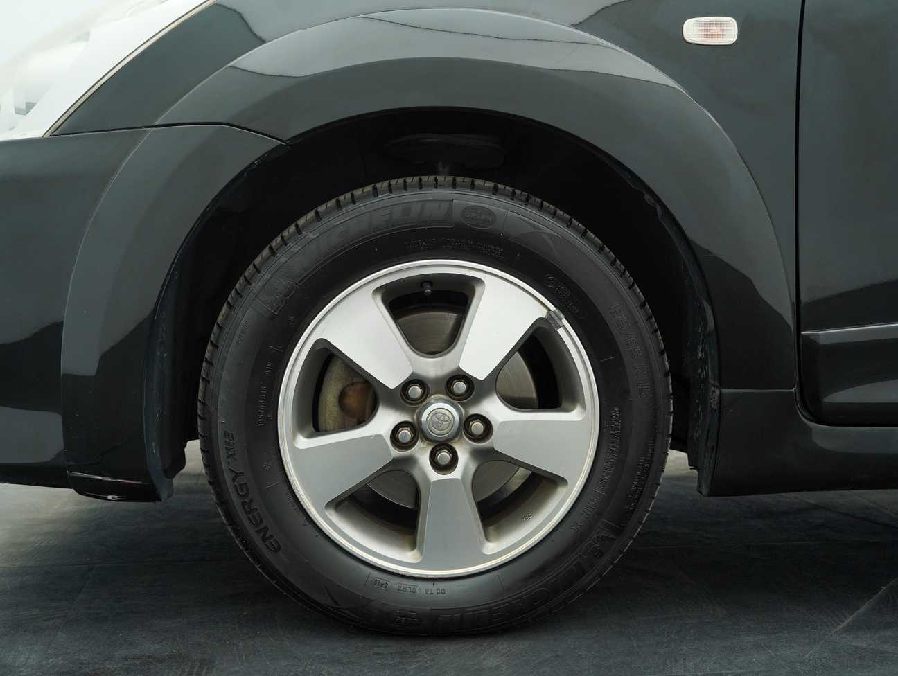 terpakai 2006 Toyota Wish  2.0