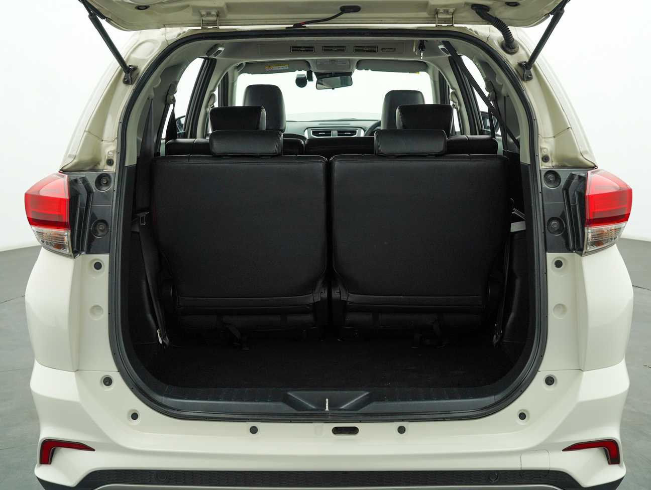 terpakai 2020 Perodua Aruz AV 1.5