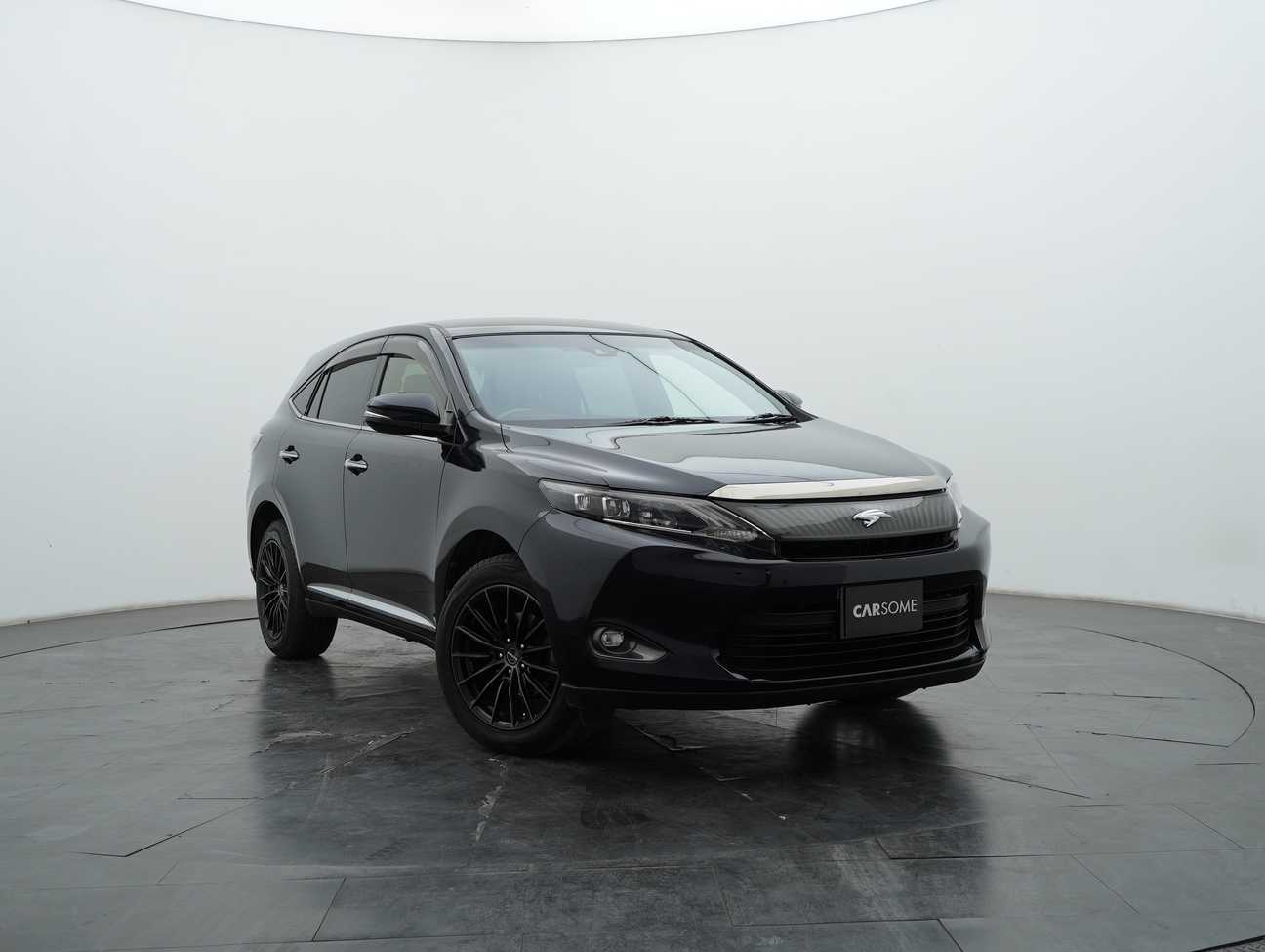 used 2014 Toyota Harrier Premium 2.0