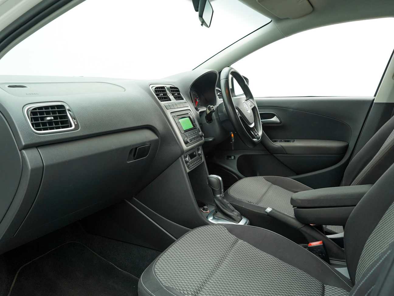 used 2016 Volkswagen Vento TSI Highline 1.2