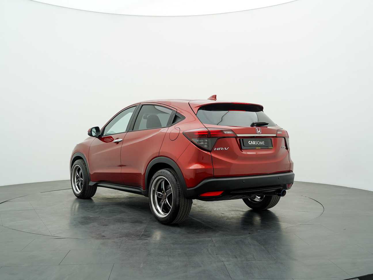 terpakai 2021 Honda HR-V V 1.8
