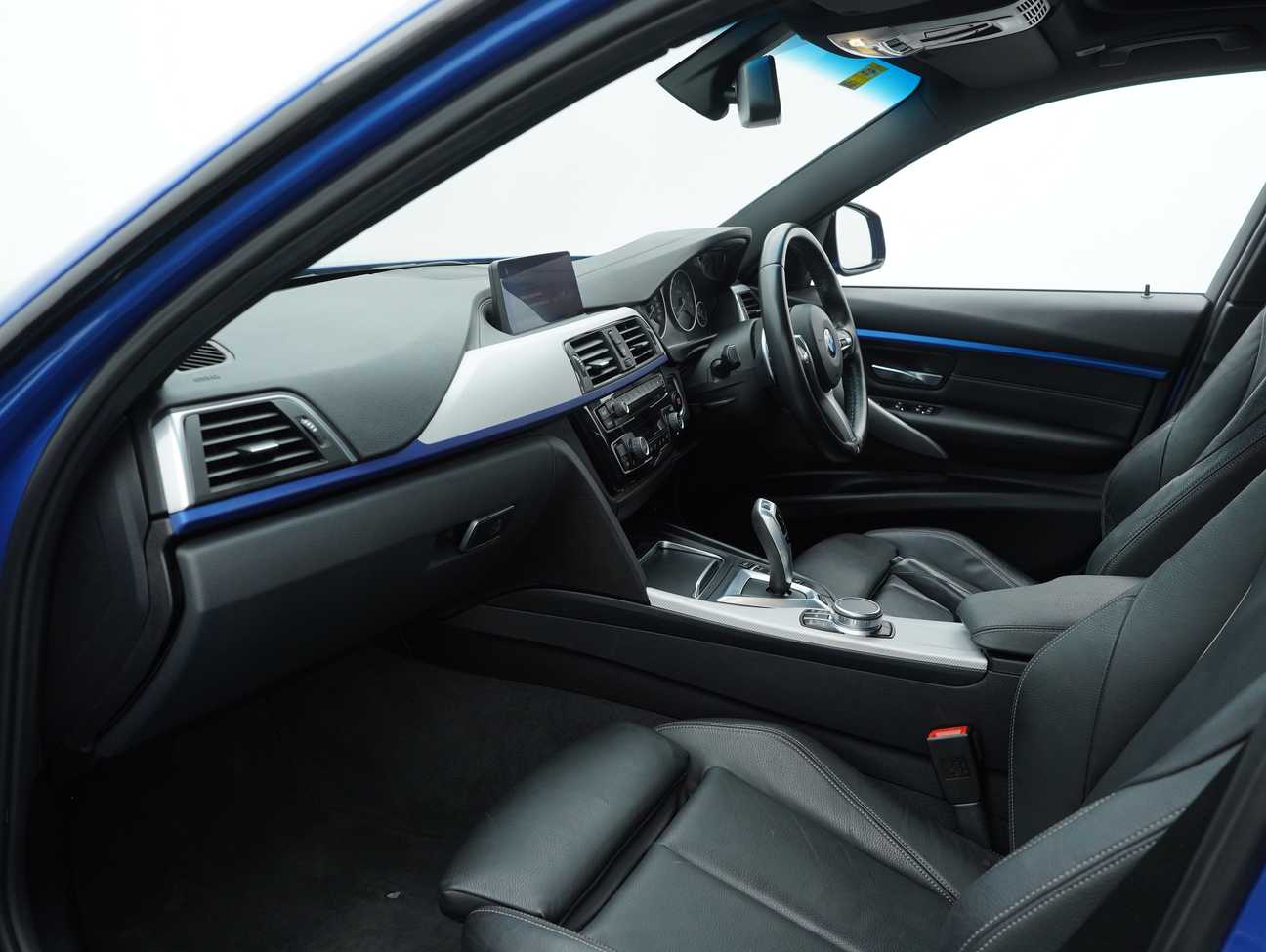 used 2018 BMW 330e M Sport 2.0