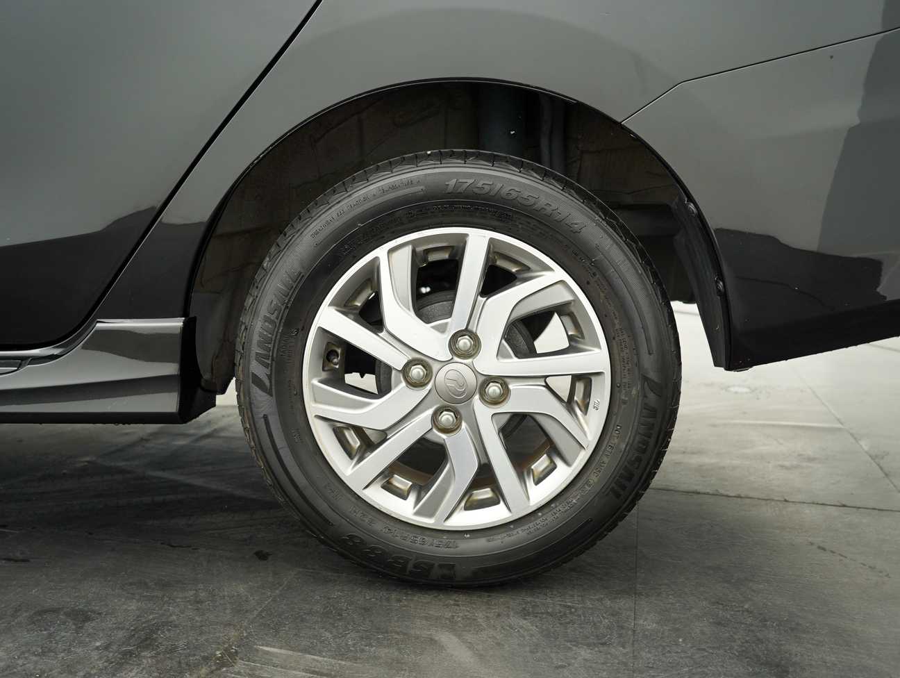 used 2017 Perodua Bezza Advance 1.3