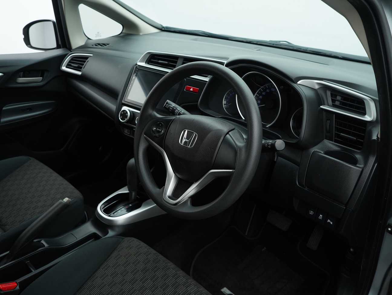 used 2015 Honda Jazz E 1.5