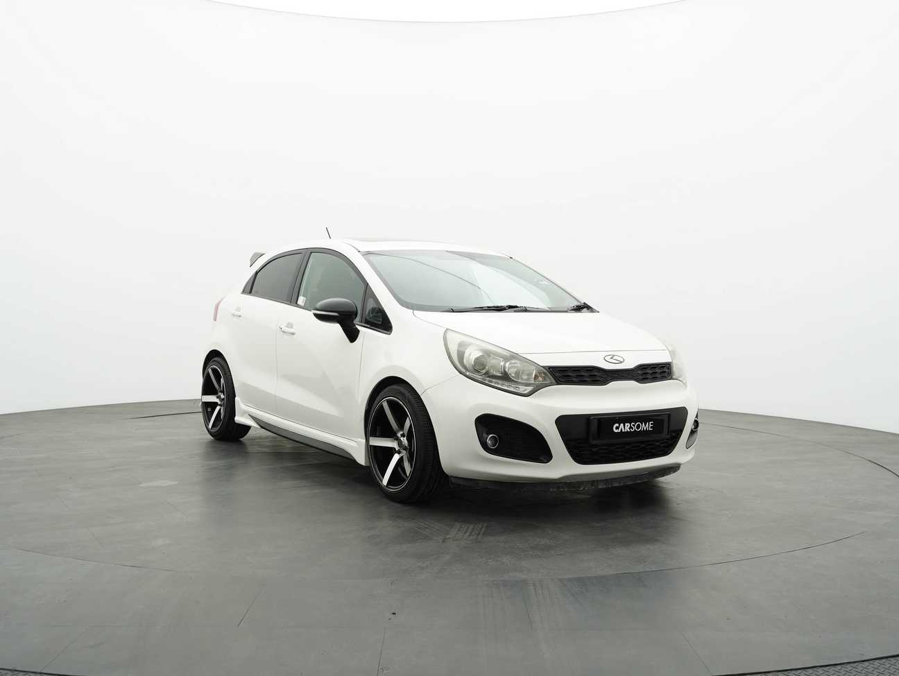 used 2015 Kia RIO UB 1.4