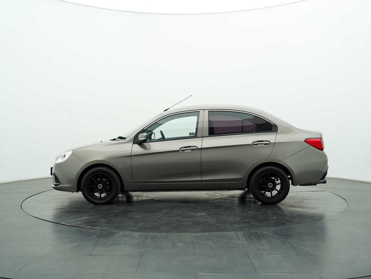 used 2018 Proton Saga Standard 1.3