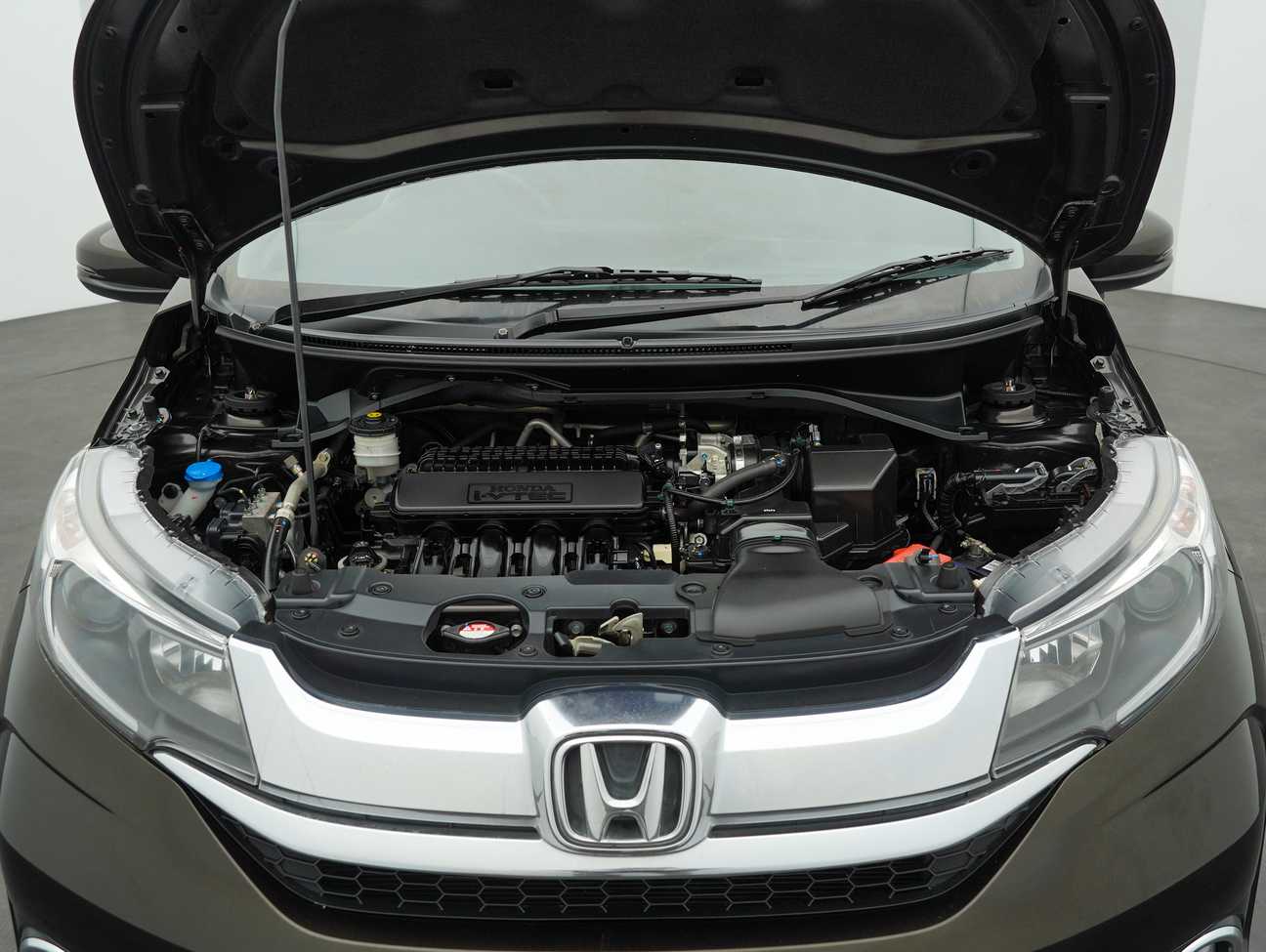 used 2017 Honda BR-V V i-VTEC 1.5