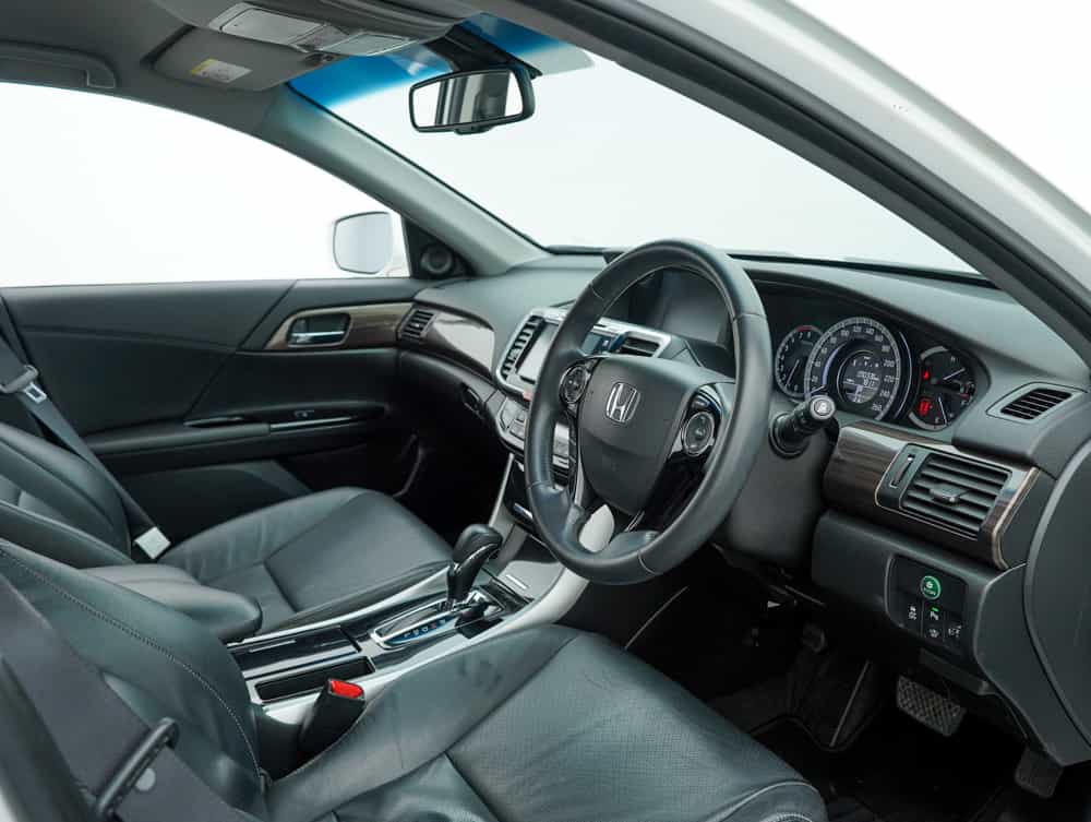 terpakai 2017 Honda Accord VTi-L 2.0