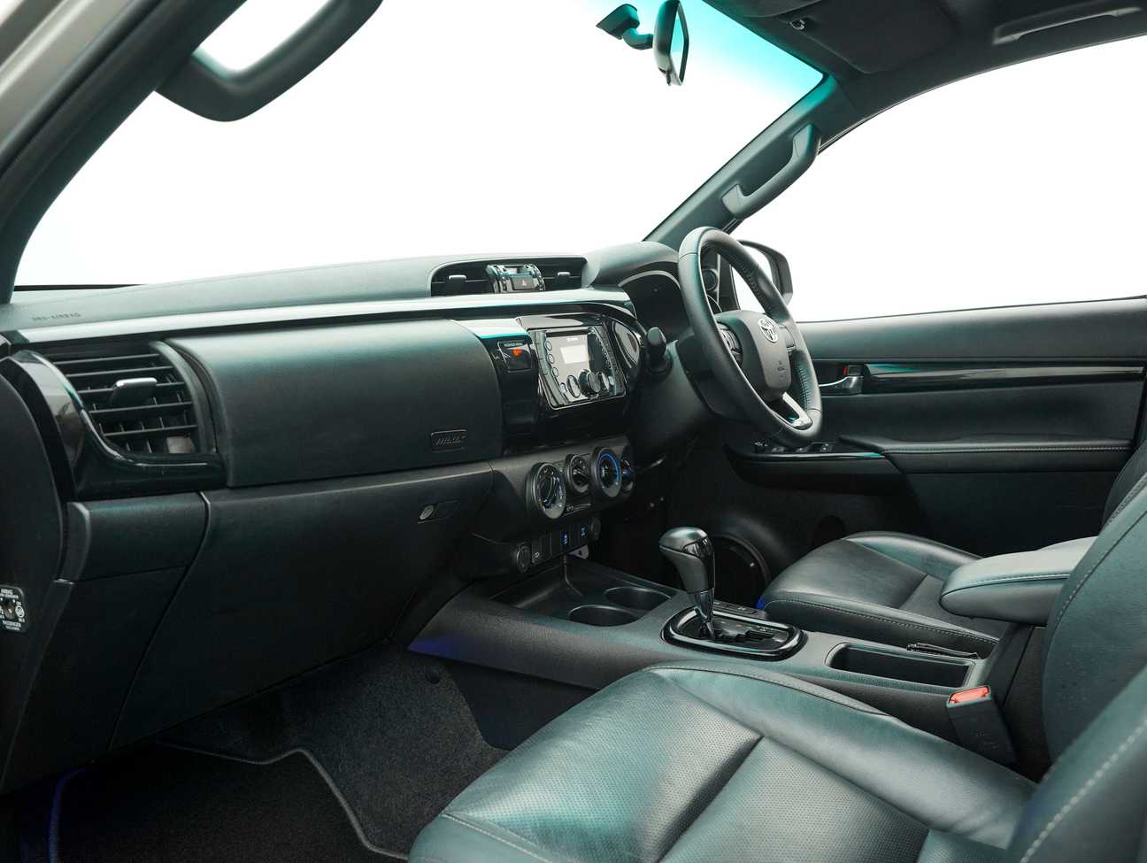 terpakai 2018 Toyota Hilux L-Edition Dual Cab 2.4