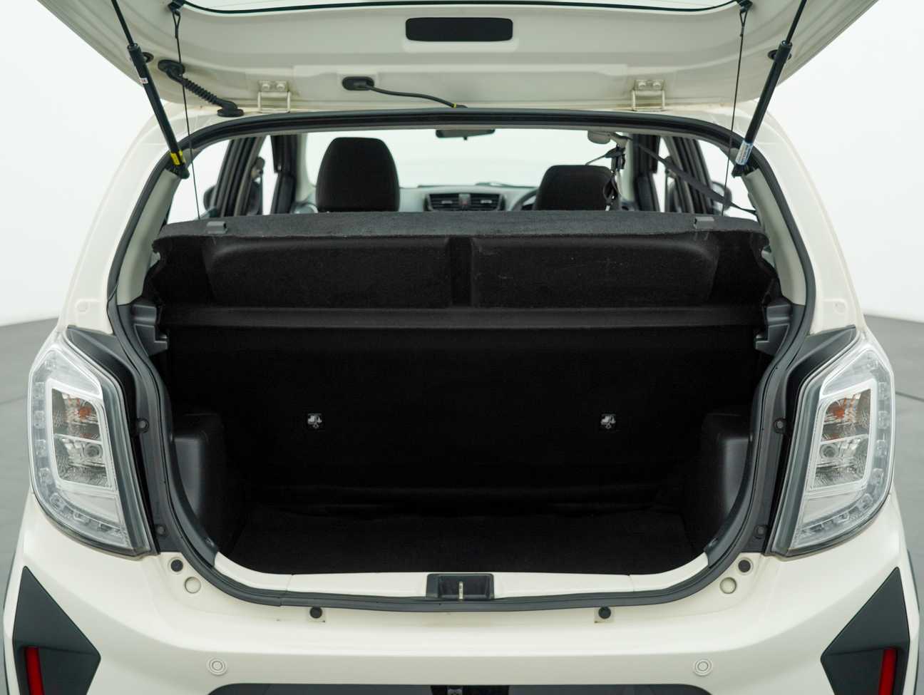 terpakai 2020 Perodua AXIA Style 1.0