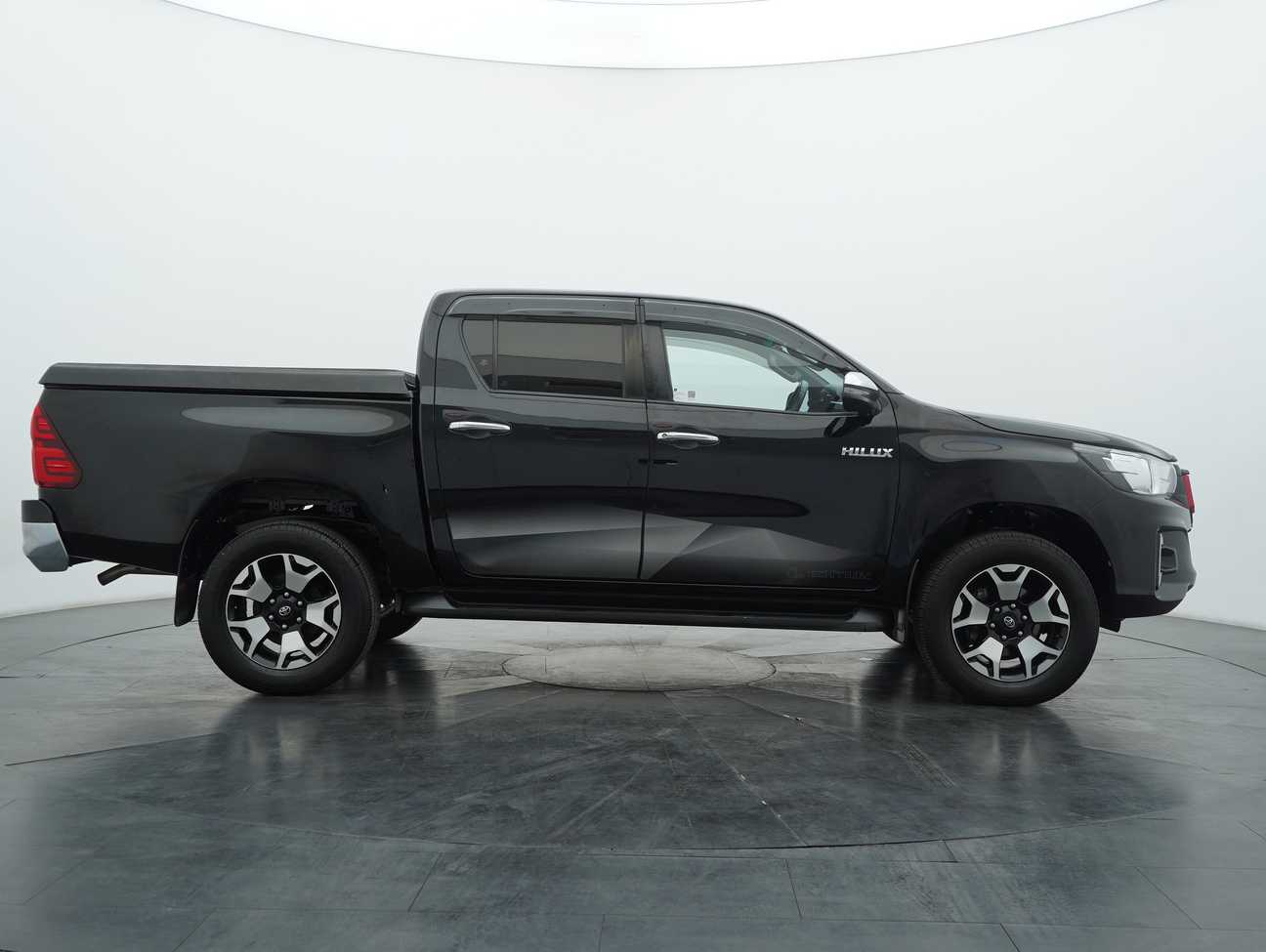 used 2019 Toyota Hilux L-Edition Dual Cab 2.4