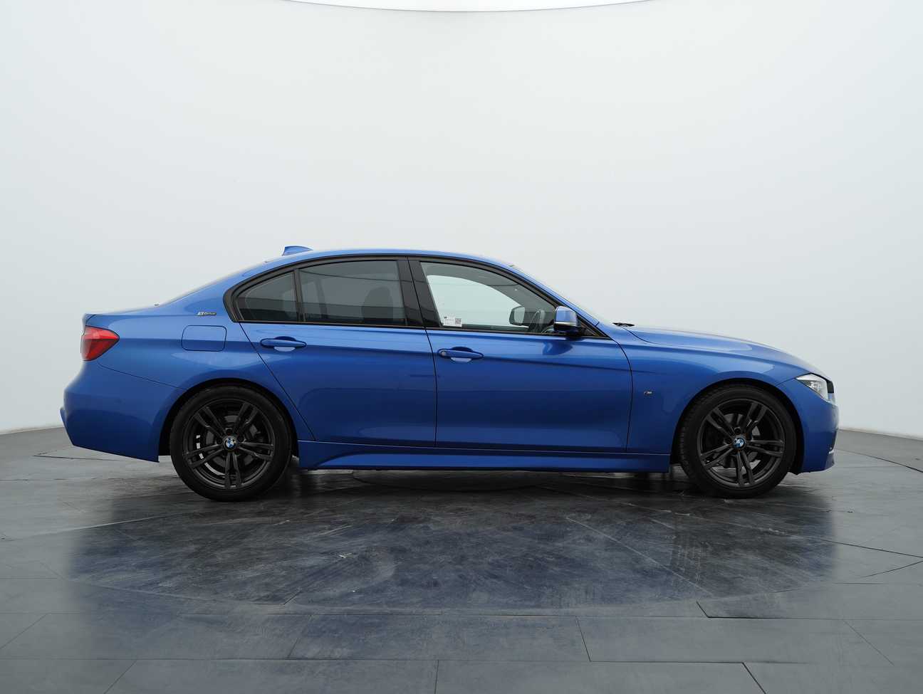 used 2018 BMW 330e M Sport 2.0