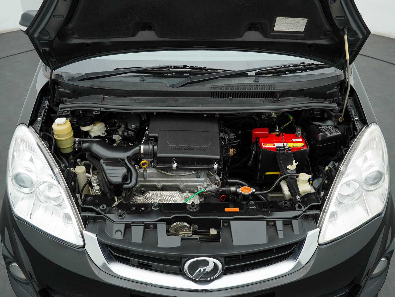 terpakai 2015 Perodua Alza Advance 1.5