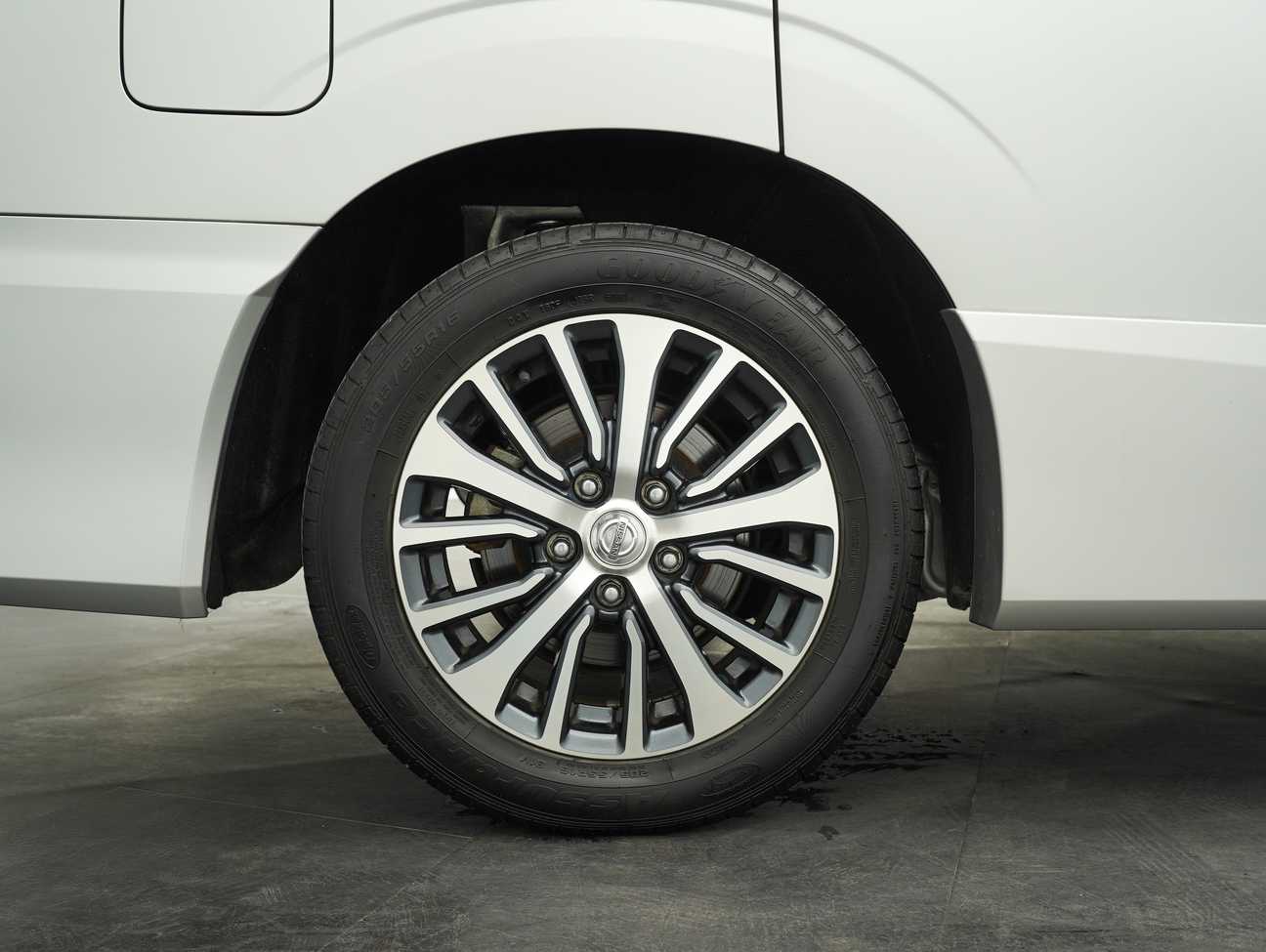 terpakai 2019 Nissan Serena S-Hybrid High-Way Star 2.0