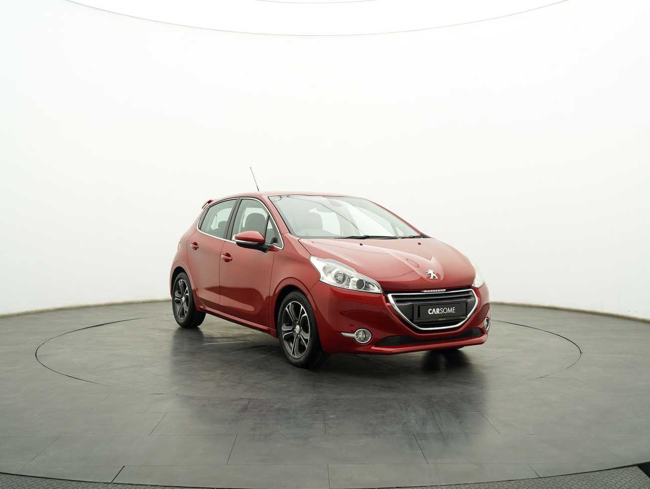 terpakai 2015 Peugeot 208 Allure 3 Door 1.6