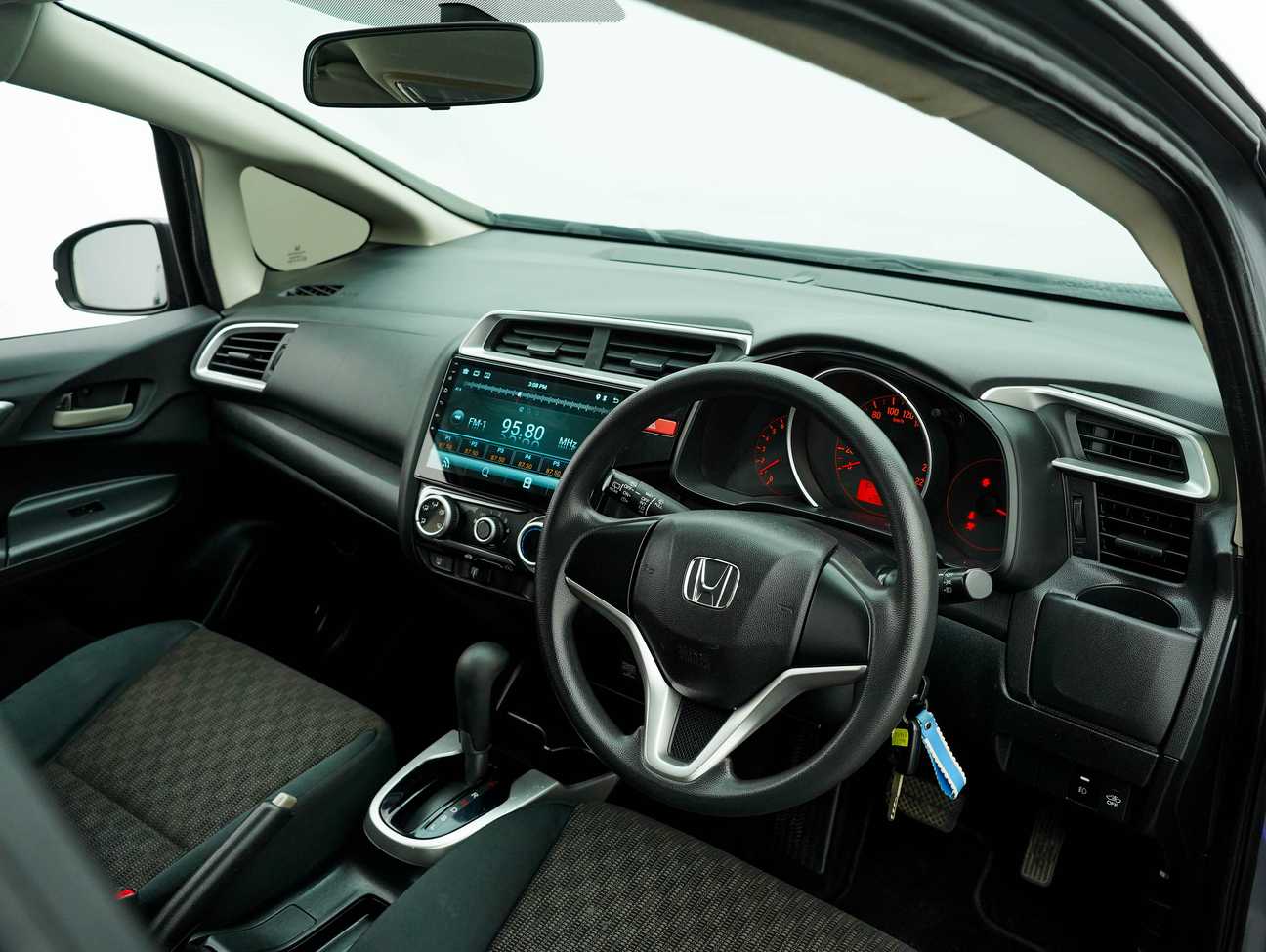 used 2015 Honda Jazz S 1.5