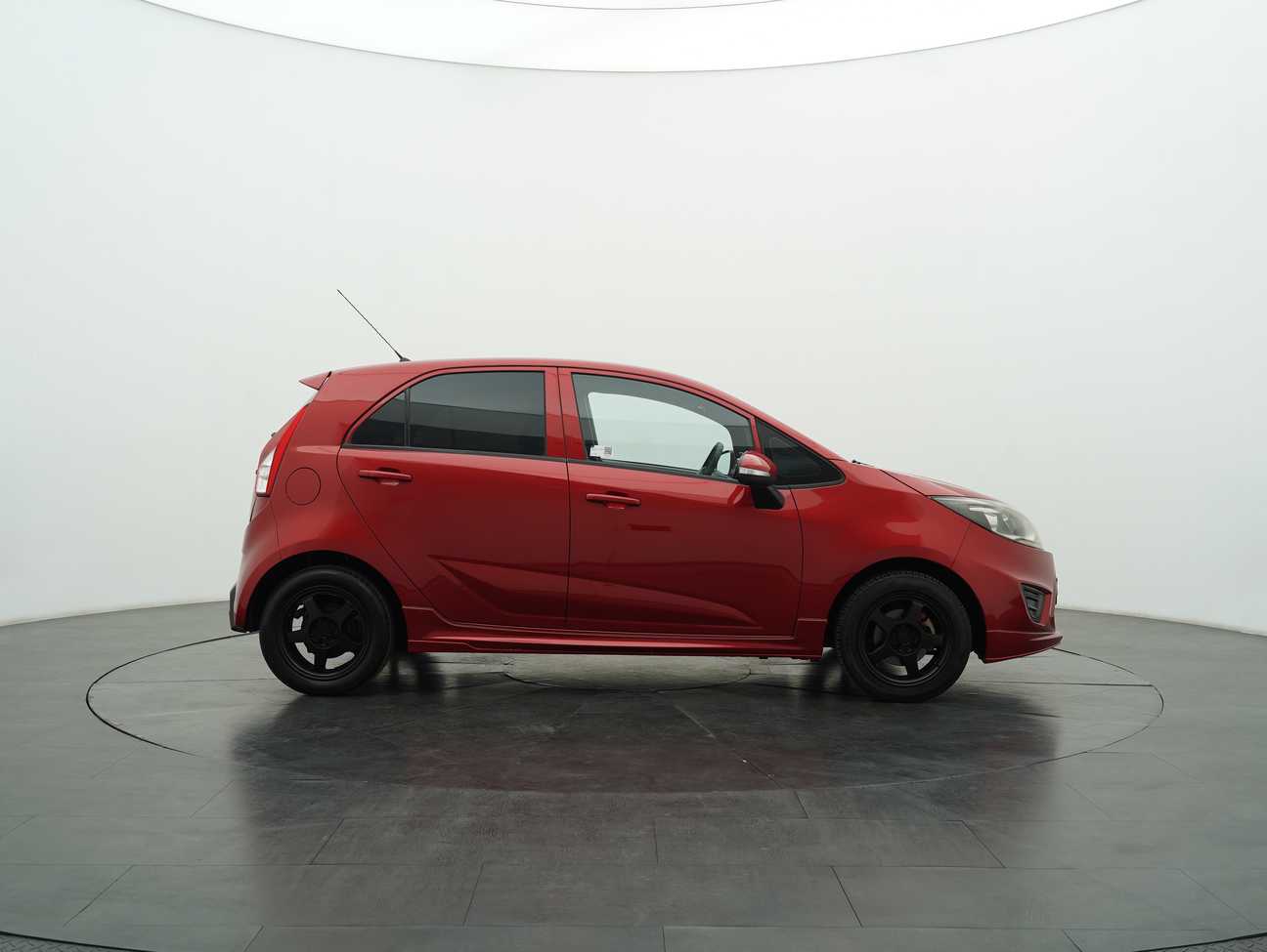 terpakai 2016 Proton Iriz Standard 1.3