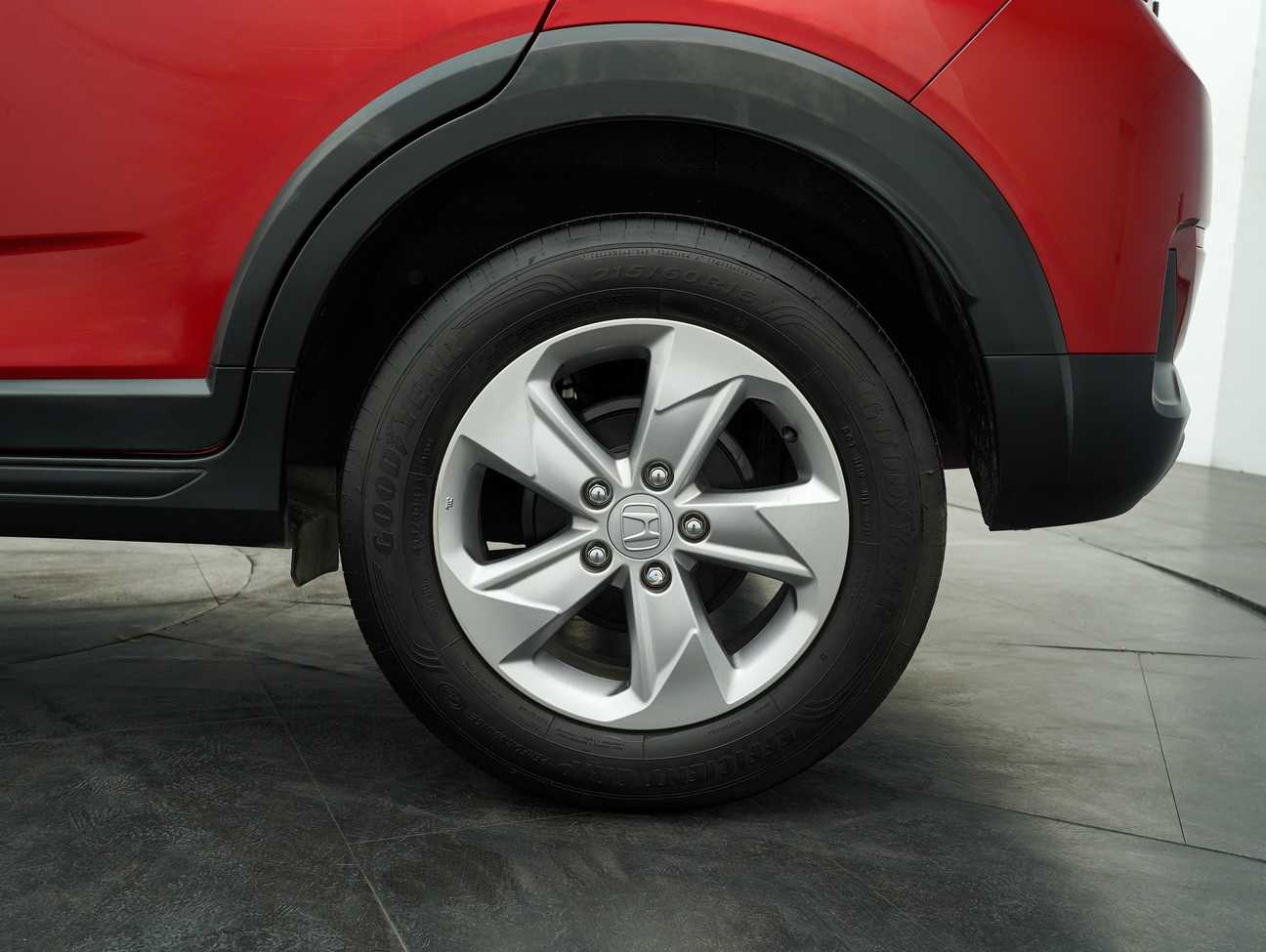 terpakai 2023 Honda WR-V V 1.5