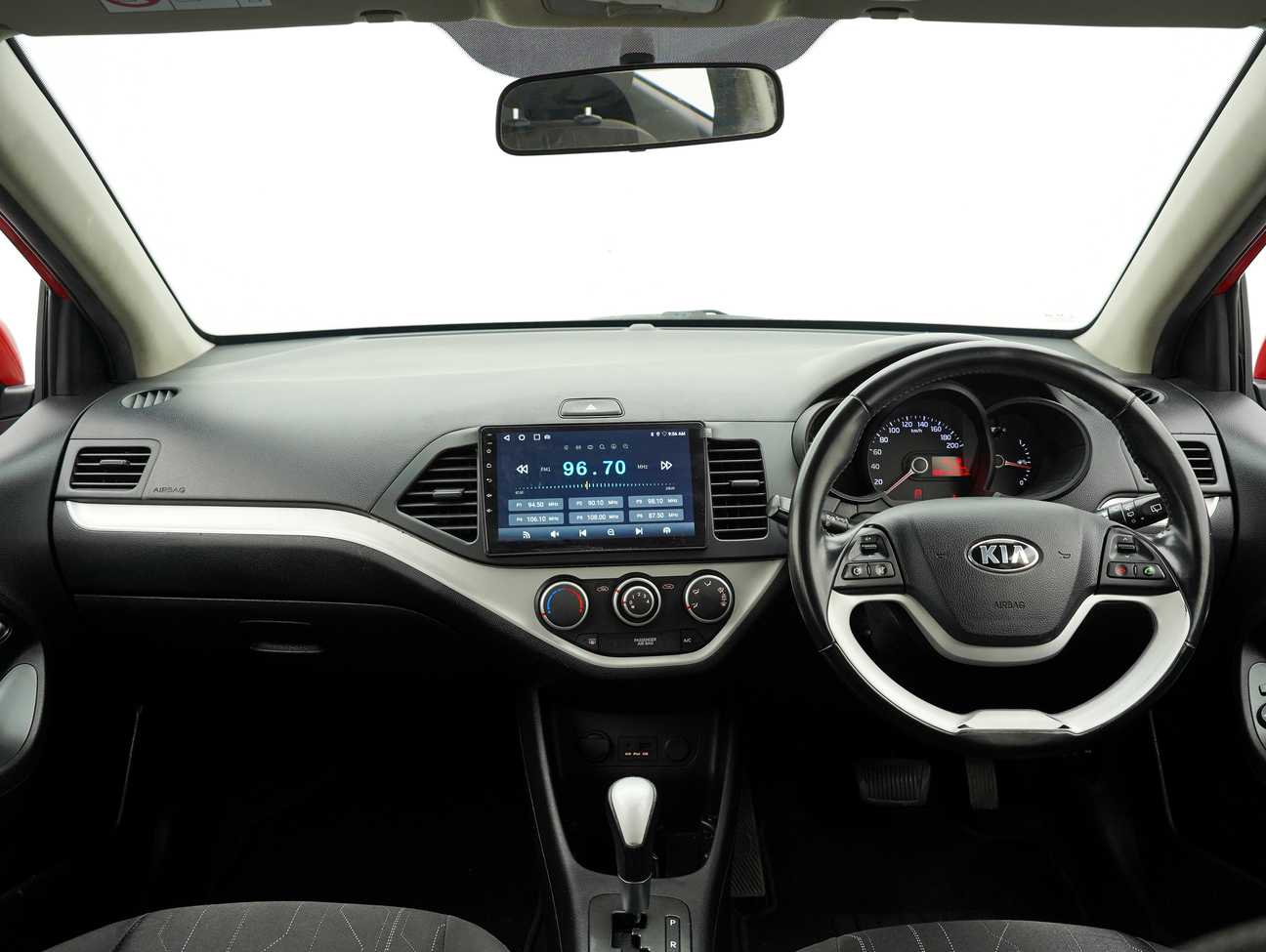 terpakai 2014 Kia Picanto  1.2