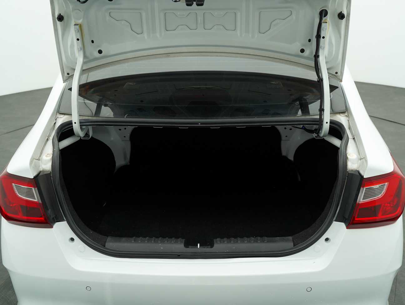 used 2020 Proton Saga Standard 1.3