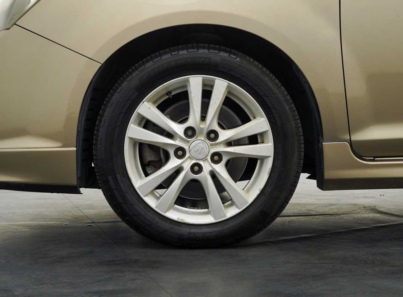 terpakai 2012 Proton Exora Bold CFE Premium 1.6