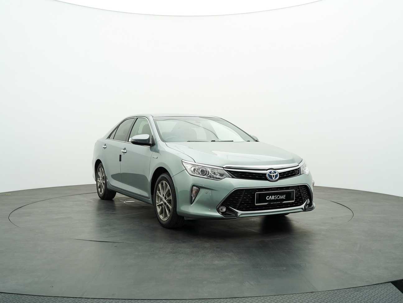 used 2018 Toyota Camry Hybrid Luxury 2.5