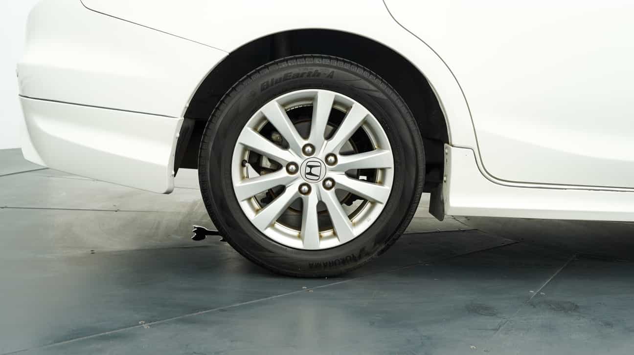 terpakai 2013 Honda CIVIC S 1.8