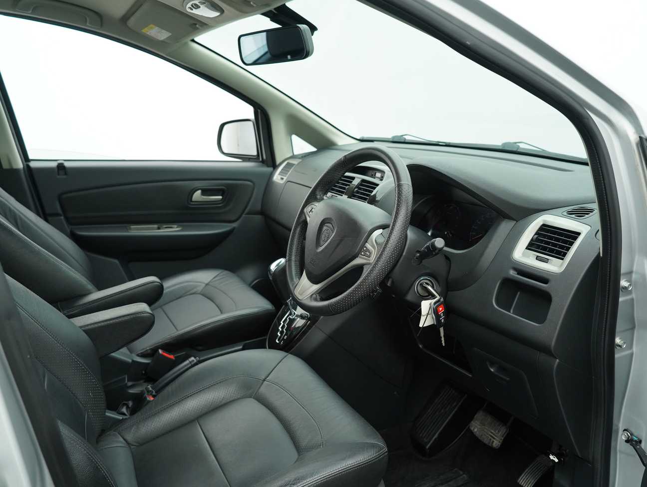 terpakai 2016 Proton Exora Turbo Premium 1.6