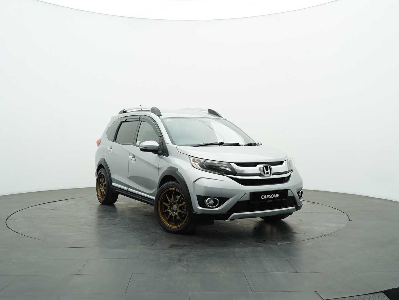 used 2017 Honda BR-V V 1.5