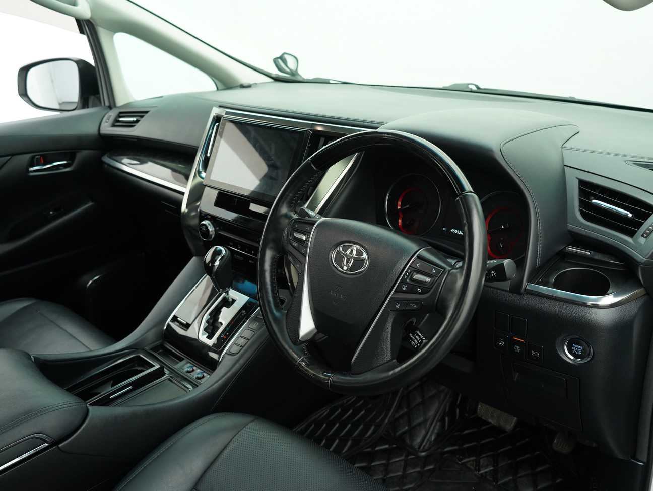 terpakai 2019 Toyota Alphard G S C Package 2.5