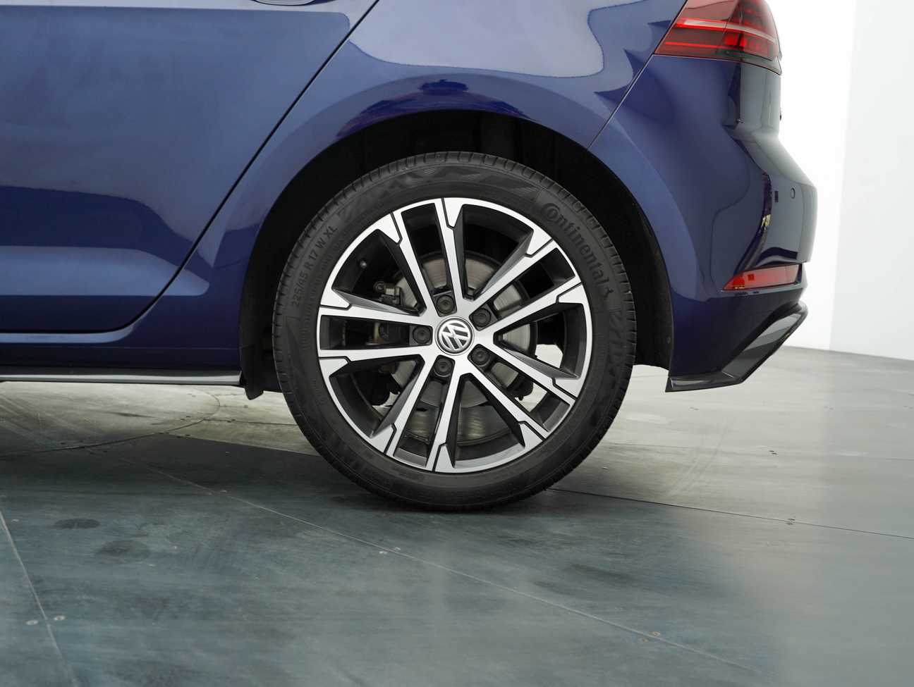 used 2018 Volkswagen GOLF 280 TSI R-LINE 1.4