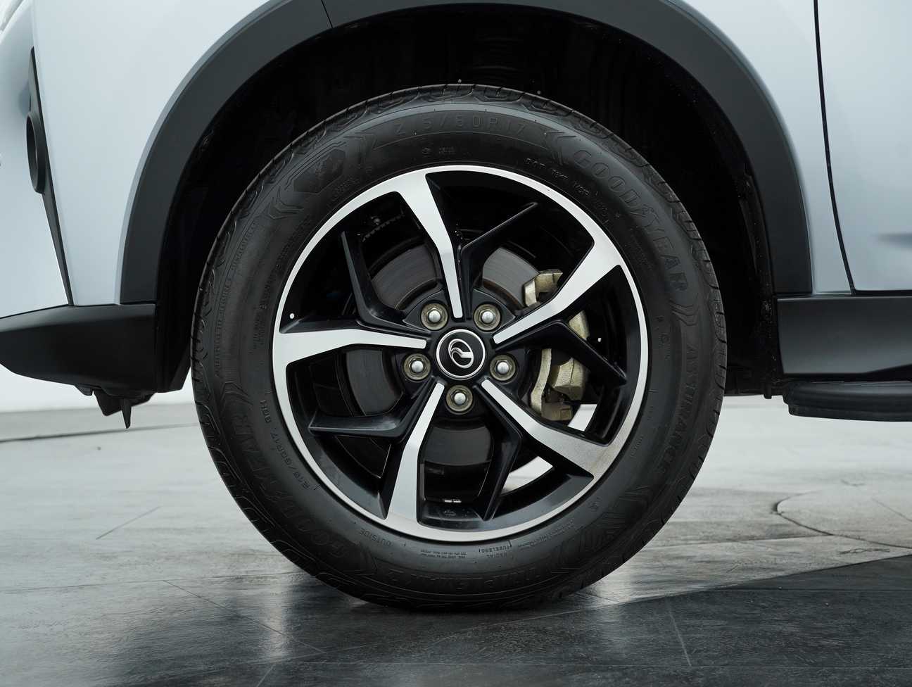 terpakai 2020 Perodua Aruz AV 1.5