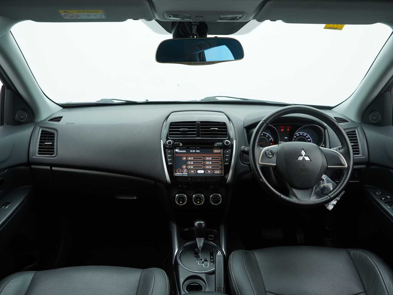 terpakai 2015 Mitsubishi ASX  2.0