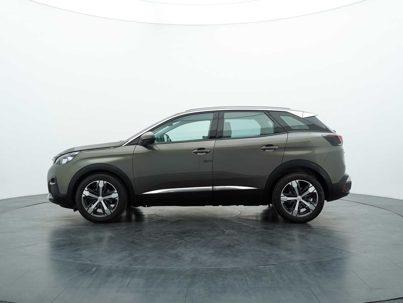 terpakai 2018 Peugeot 3008 THP Allure 1.6
