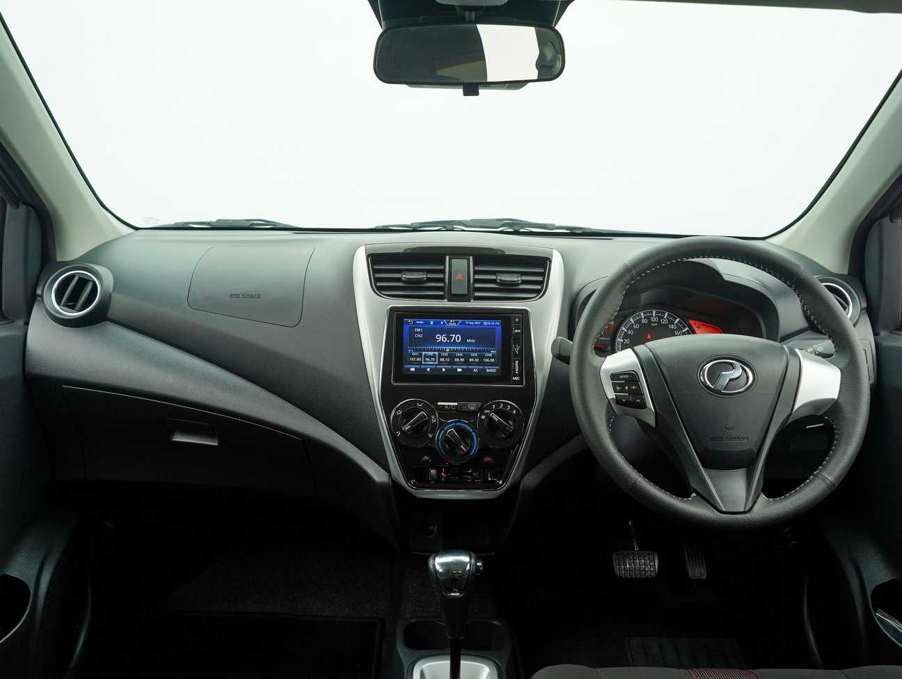 terpakai 2022 Perodua AXIA Advance 1.0