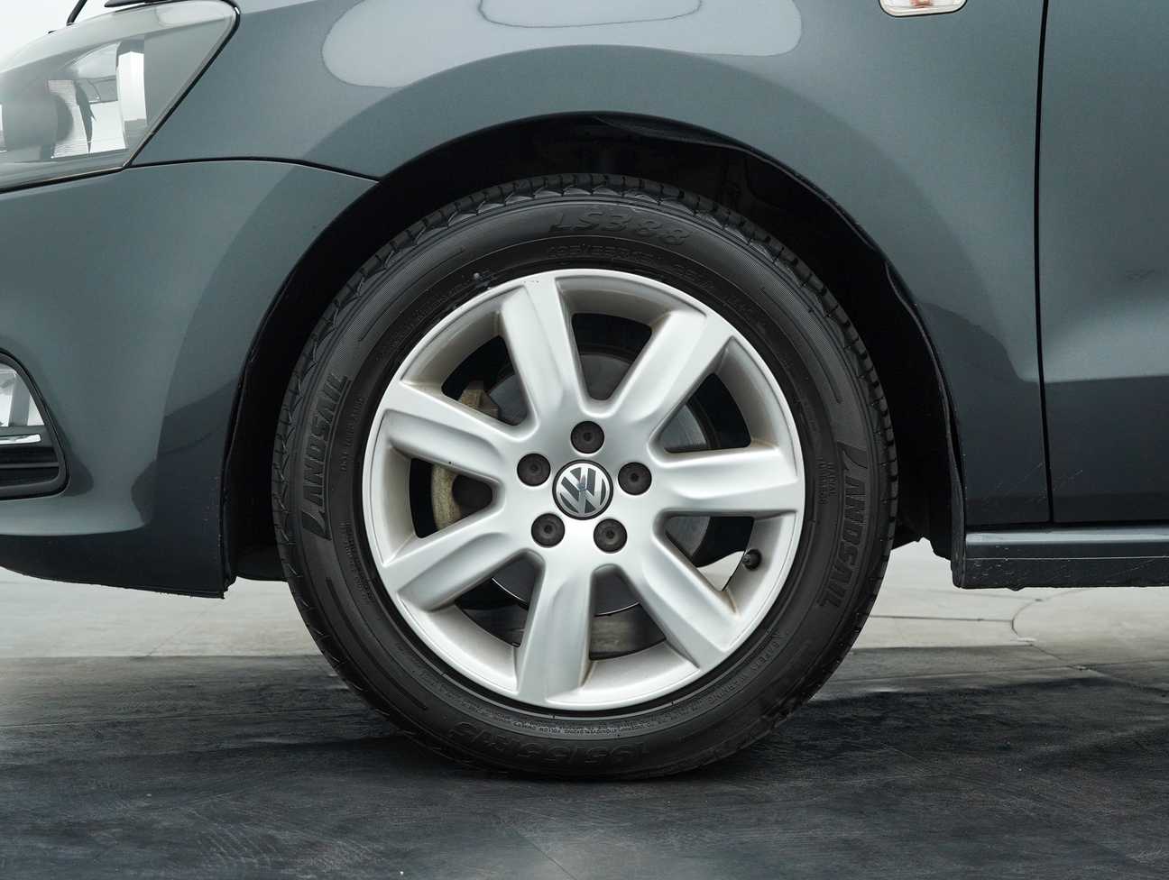 terpakai 2017 Volkswagen Polo  1.6