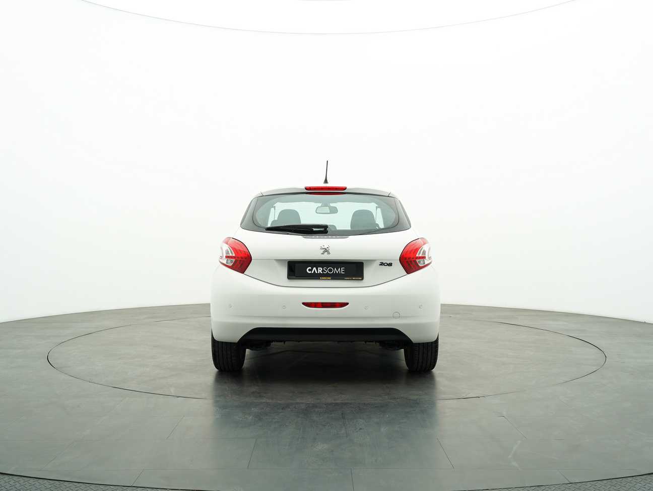 terpakai 2015 Peugeot 208 Allure 3 Door 1.6