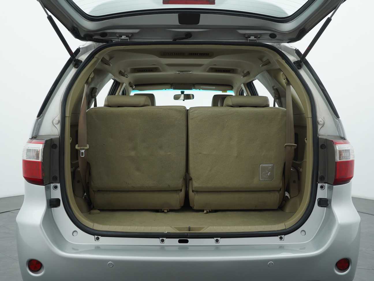 used 2010 Toyota Fortuner V 2.7