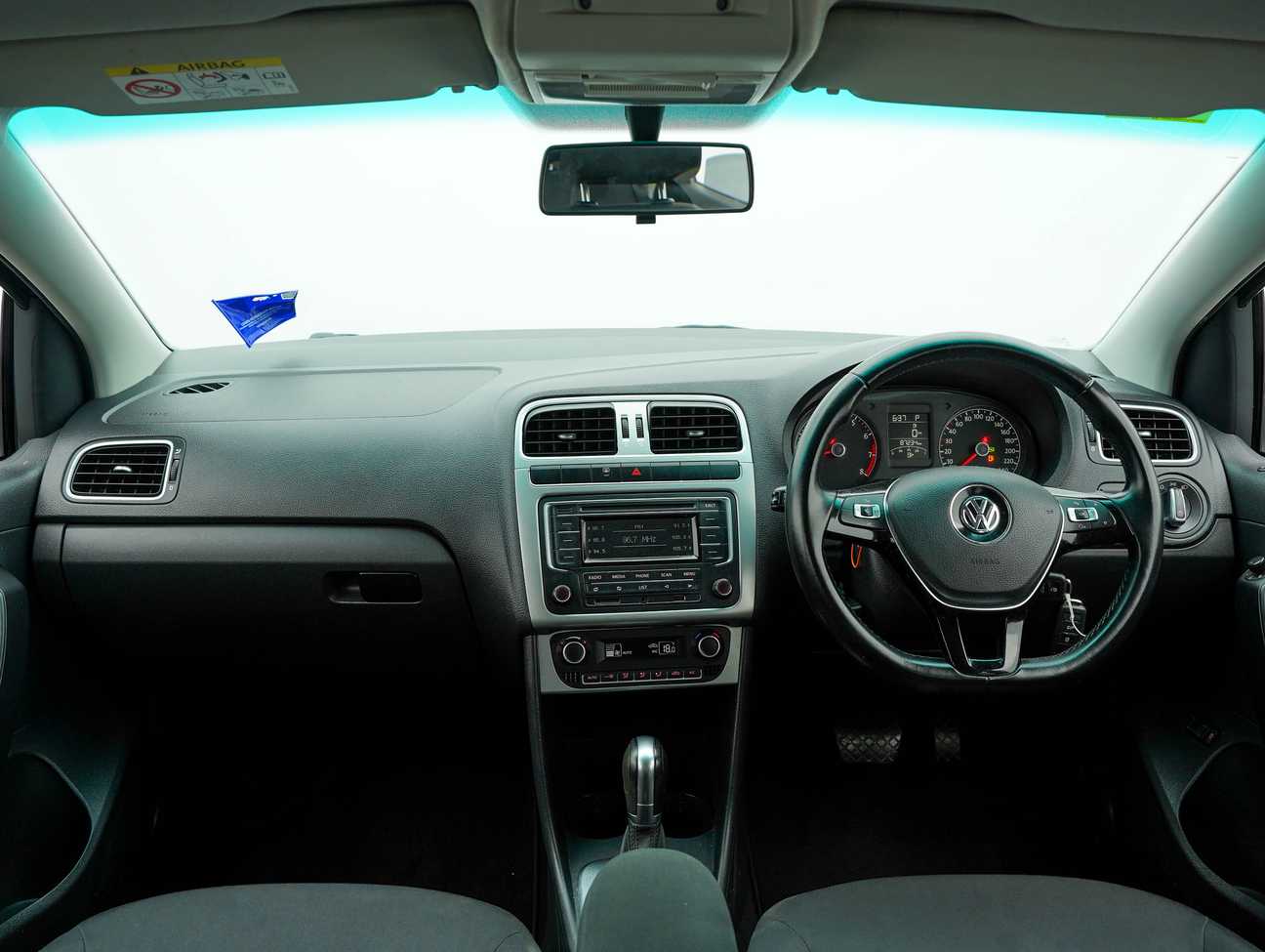 terpakai 2016 Volkswagen Vento Comfort 1.6