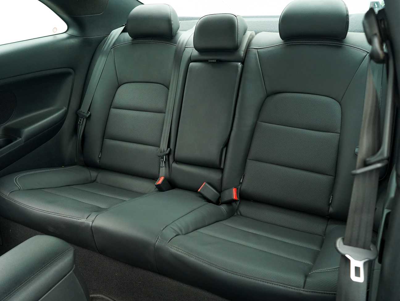 used 2015 Kia Cerato KOUP T-GDI 1.6